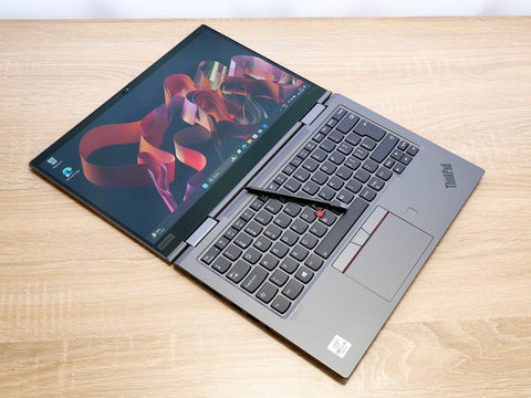 Lenovo Thinkpad X1 Yoga di quinta generazione