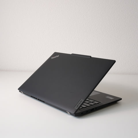 Lenovo Thinkpad X13 Gen 5 Intel Core Ultra 7 32GB 1TB