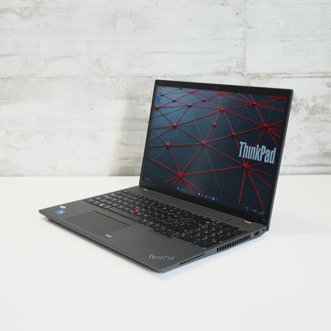 Lenovo ThinkPad T16 Gen 1 i7 32GB 512GB MX550