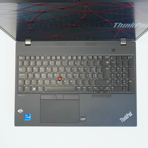 Lenovo ThinkPad T16 Gen 1 i7 32GB 512GB MX550