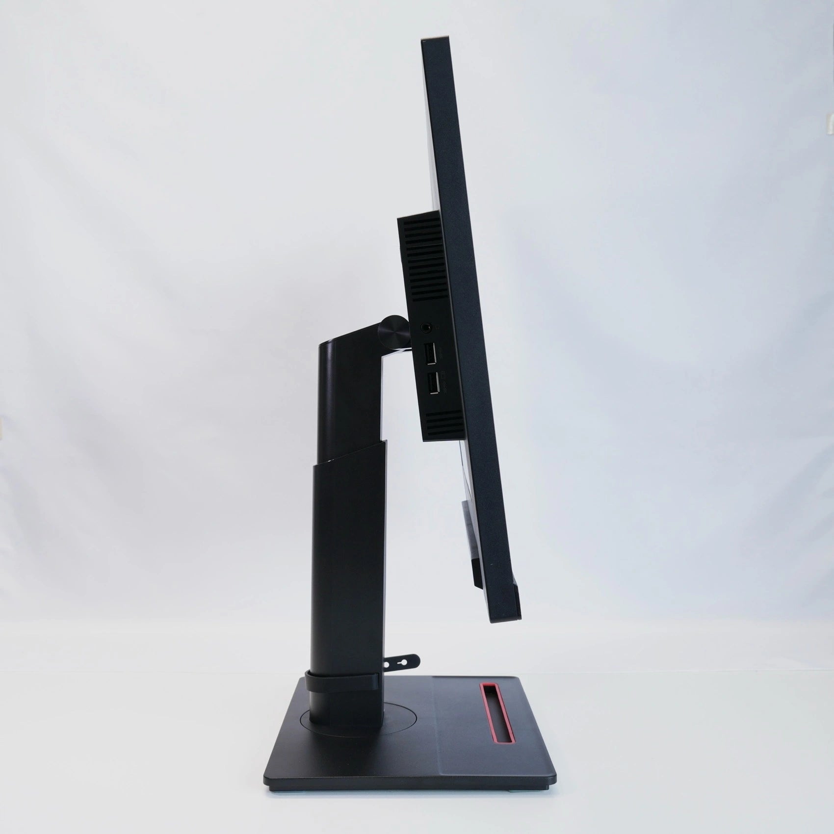 Lenovo ThinkVision T24i-2L 24 Zoll Full HD IPS A-Grade Refurbished Business Monitor Schweiz