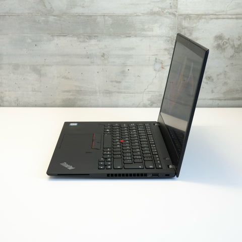 Jimis Hardware lenovo thinkpad t490s i7 8th 8gb 256gb nvme generalüberholte Business Hardware