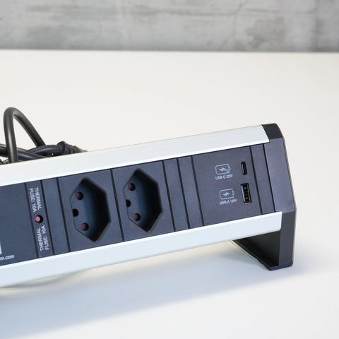 Jimis Hardware Bachmann Desk 2 generalüberholtes Business-Gerät