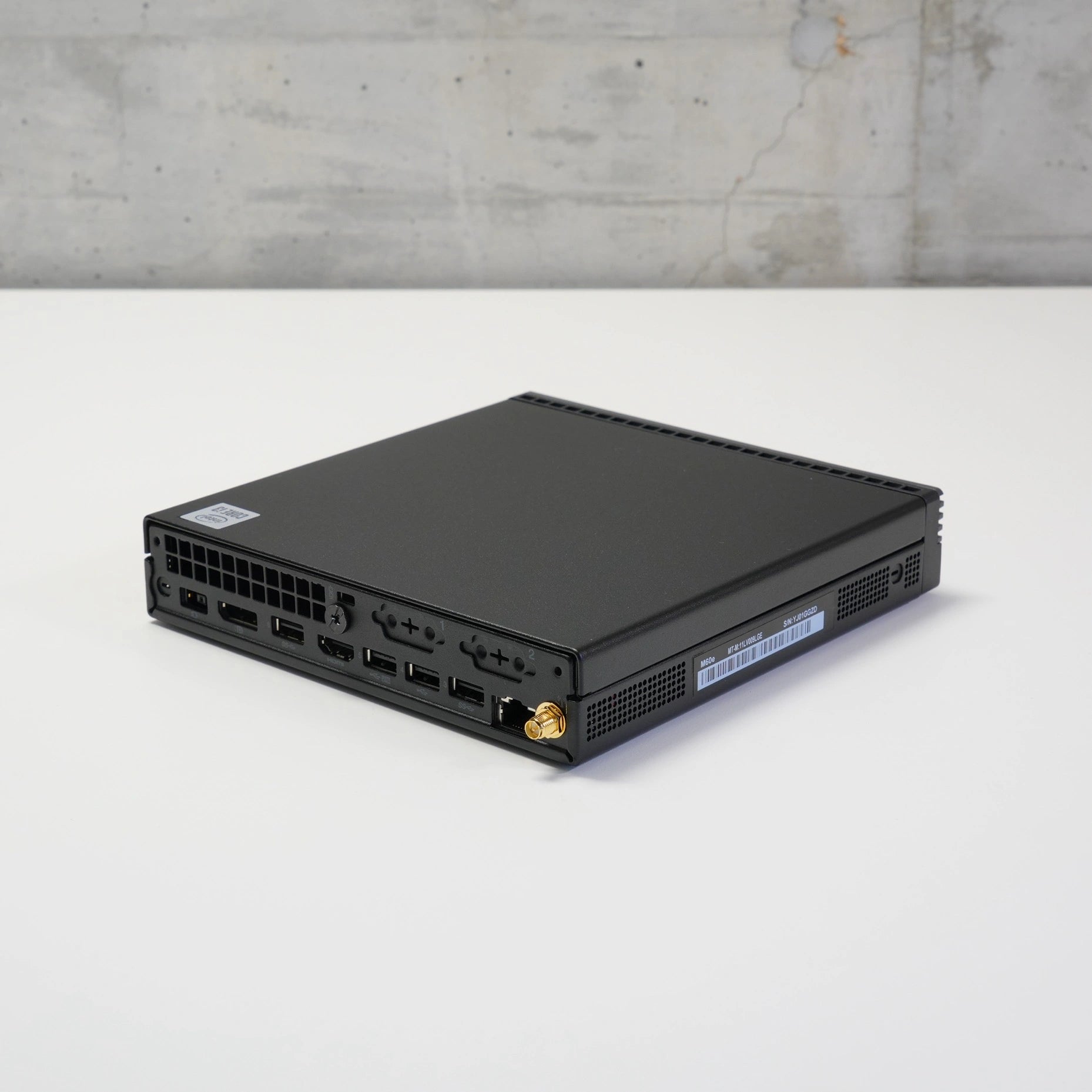 Lenovo ThinkCentre M60e Tiny i3-1005G1 8GB 256GB A-Grade Refurbished Business PC Schweiz