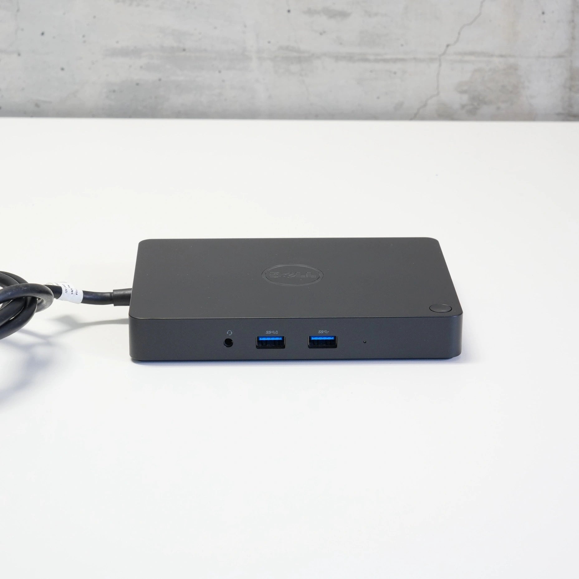 Jimis Hardware Dell WD15 USB-C Dock 130W generalüberholtes Business-Gerät
