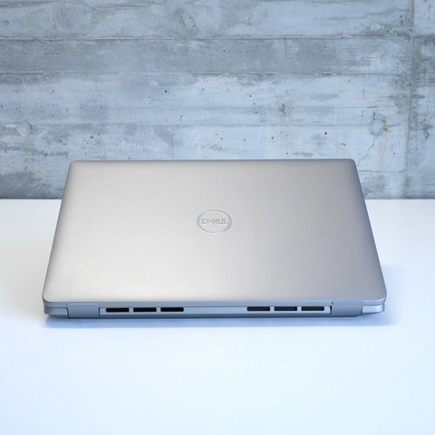 Dell Latitude 5450 Touch Ultra 7 165H 16GB DDR5 256GB Neuwertig Garantie 07.2027 Schweiz