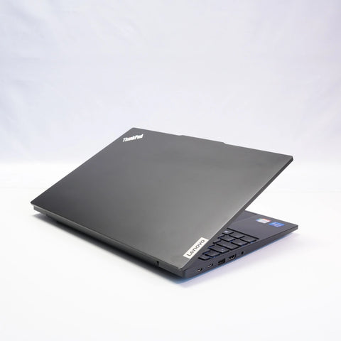 Lenovo ThinkPad E16 Gen 1 i7-13700H 32GB 1TB NVMe A-Grade Refurbished Business Laptop Schweiz