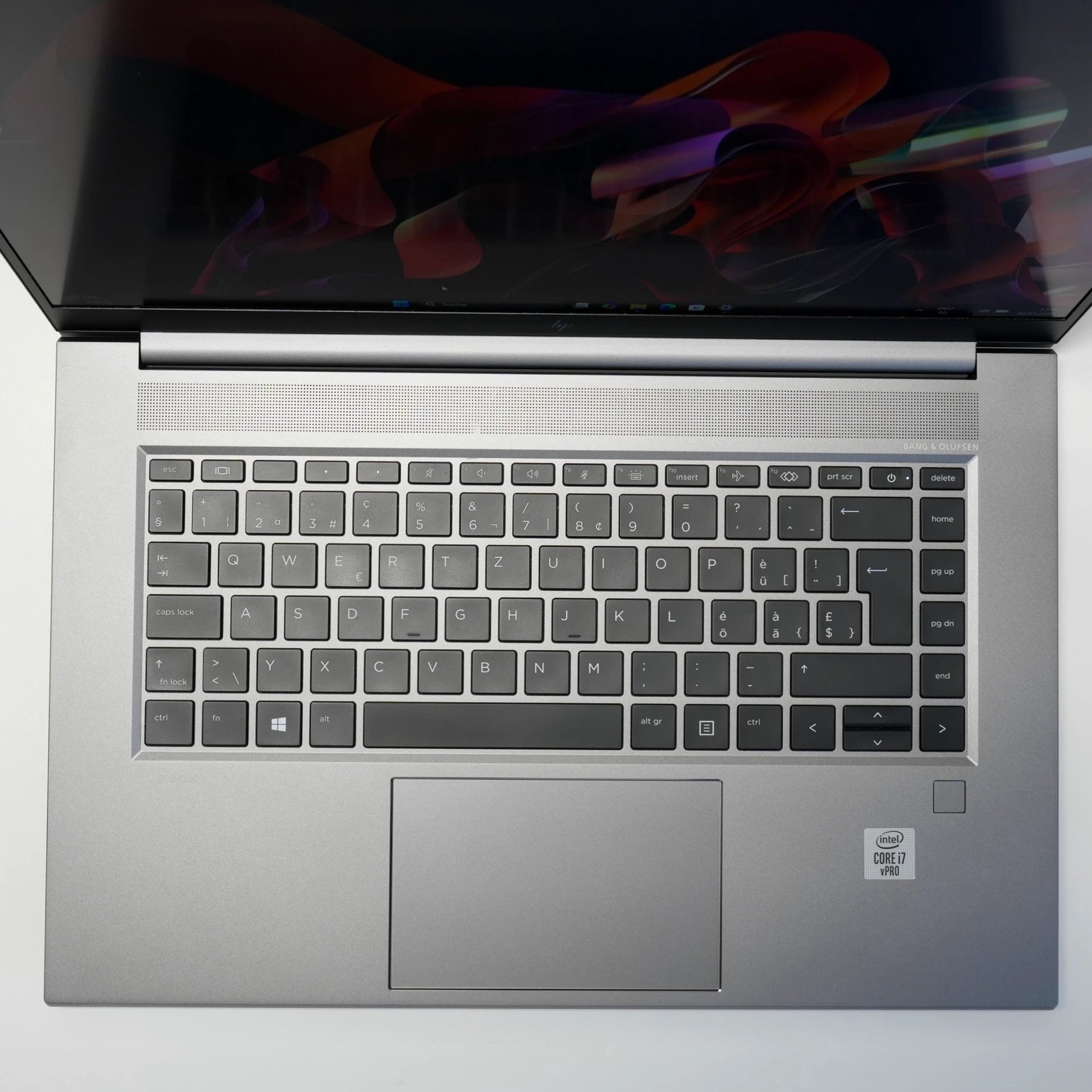 HP ZBook Studio G7 i7-10850H 32GB 1TB NVMe Quadro T2000 A-Grade Refurbished Mobile Workstation Schweiz