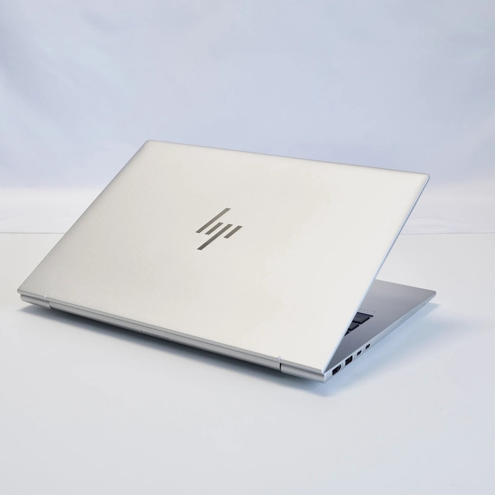 HP EliteBook 840 G11 Ultra 7 155U 32GB DDR5 1TB SSD 4G LTE 400 Nits Laptop Schweiz