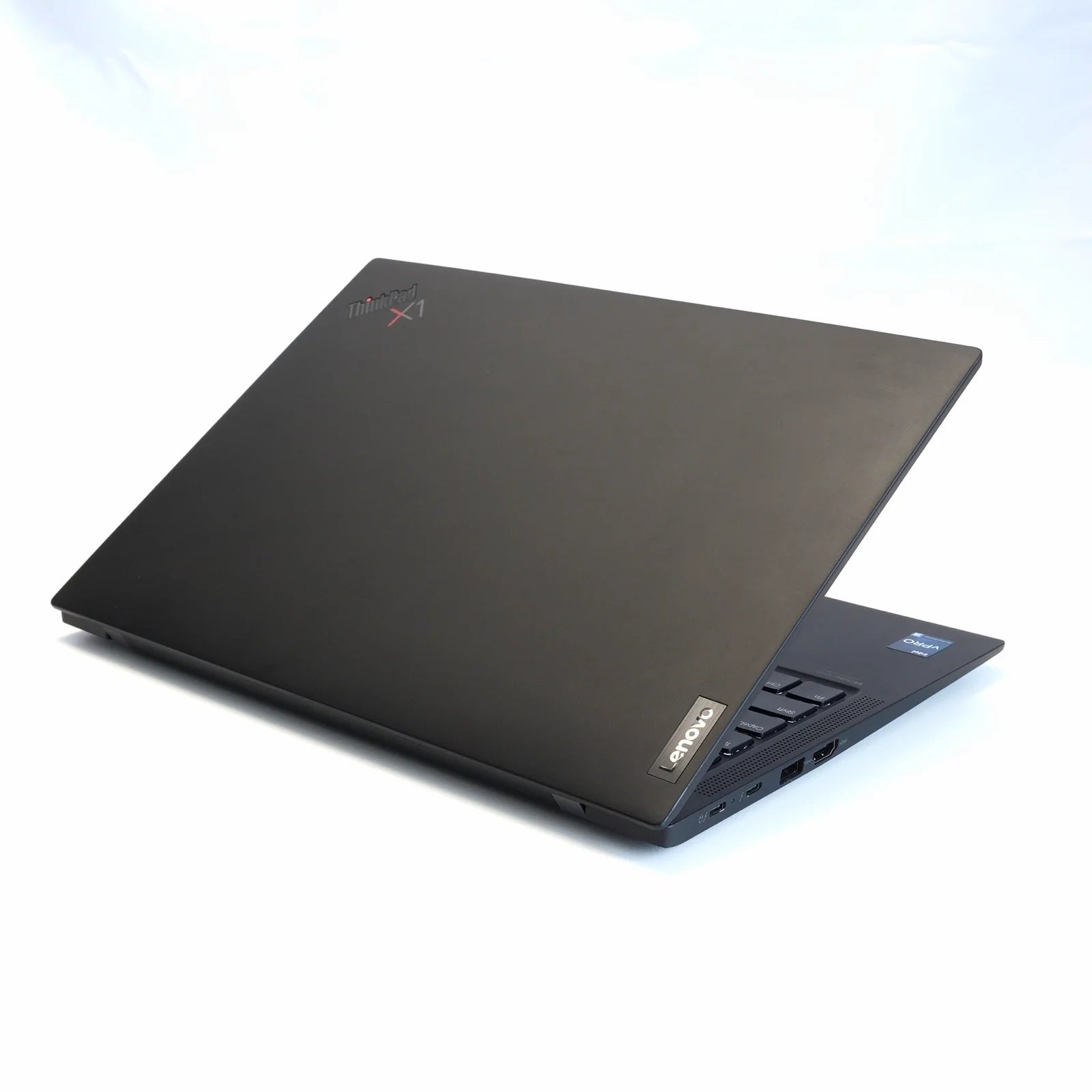 Lenovo ThinkPad X1 Carbon Gen 10 Touch 14 Zoll i5-1245U 32GB RAM 512GB SSD US-QWERTY WUXGA 400 Nits Schweiz