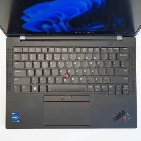 Lenovo ThinkPad X1 Carbon Gen 10 Touch 14 Zoll i5-1245U 32GB RAM 512GB SSD US-QWERTY WUXGA 400 Nits Schweiz